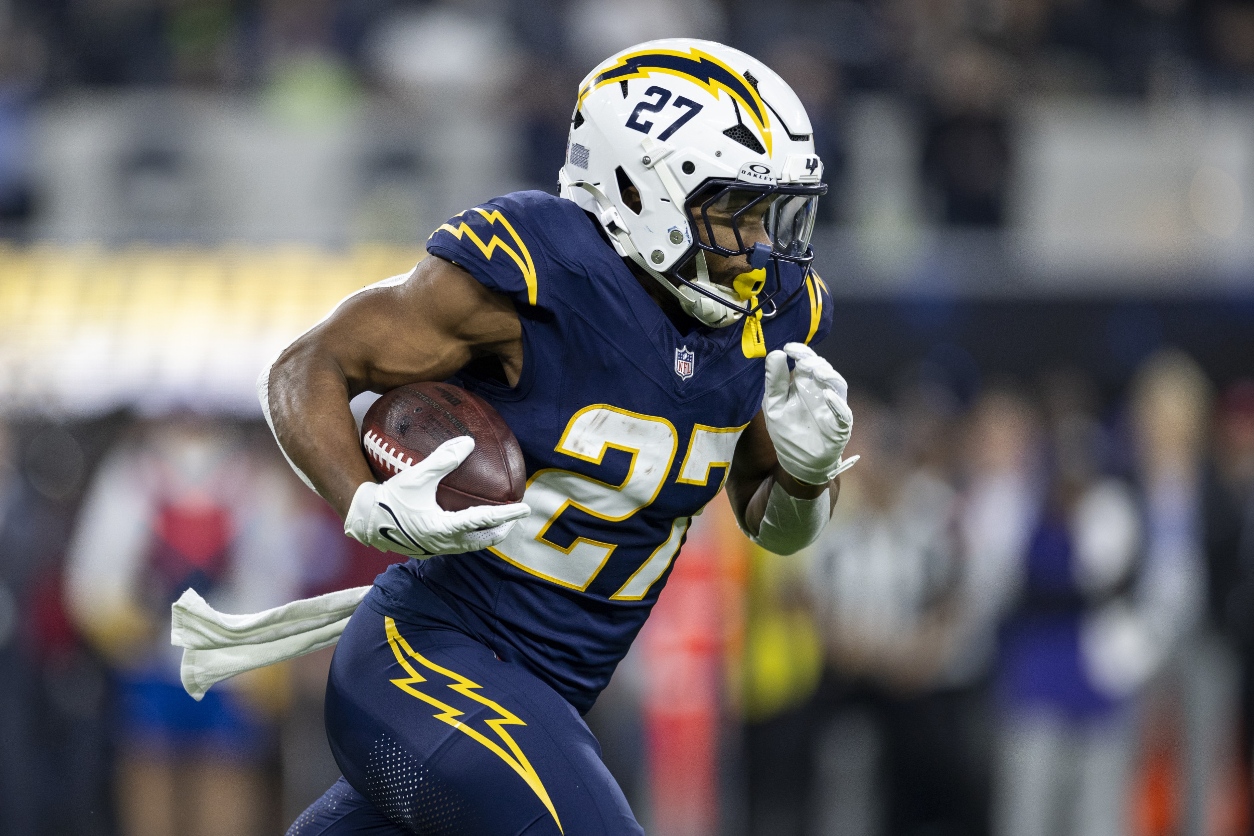 Broncos Pro Bowler Makes Bold JK Dobbins Prediction
